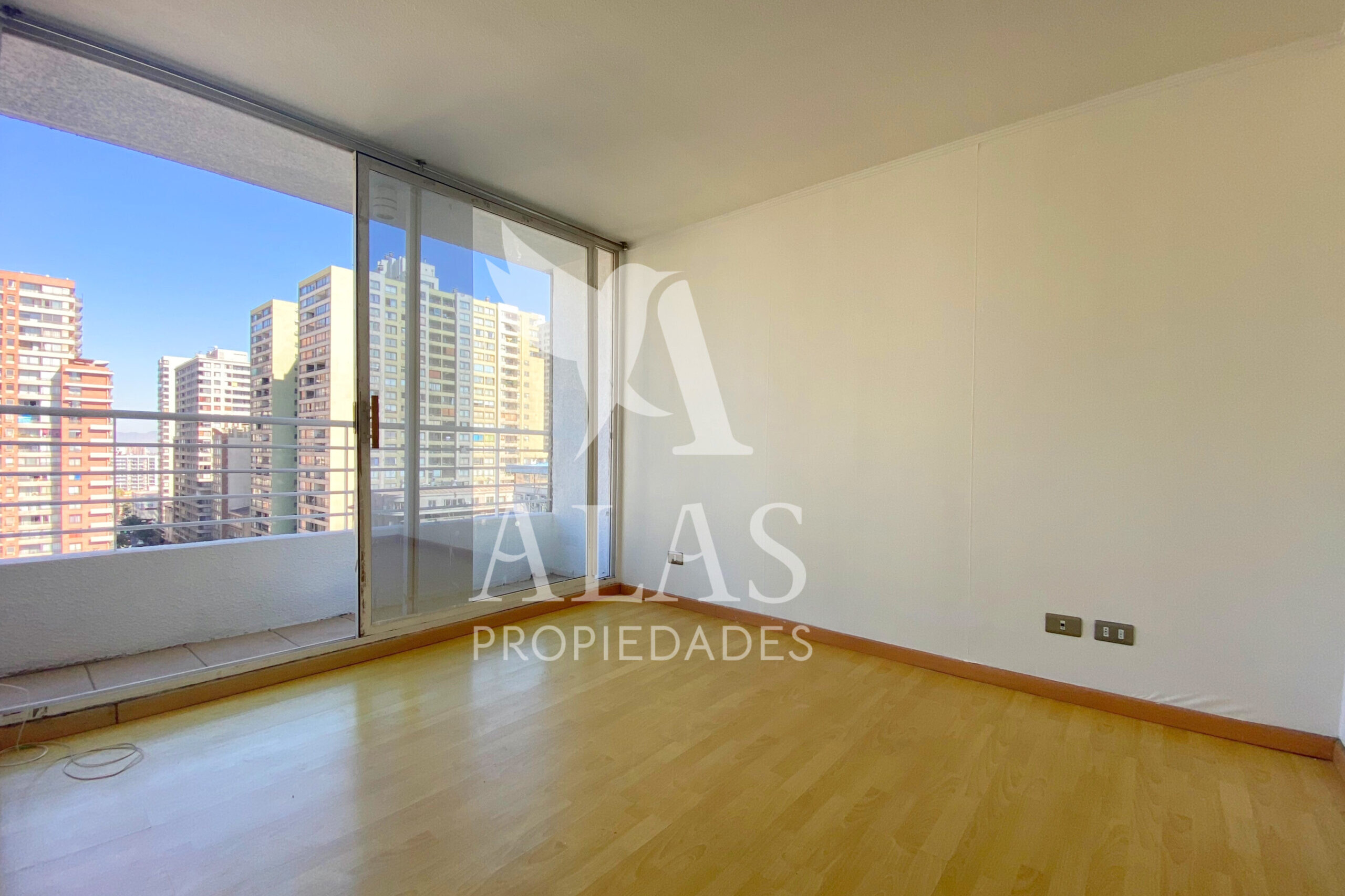 Departamento Metro Plaza de Armas - ALAS PROPIEDADES